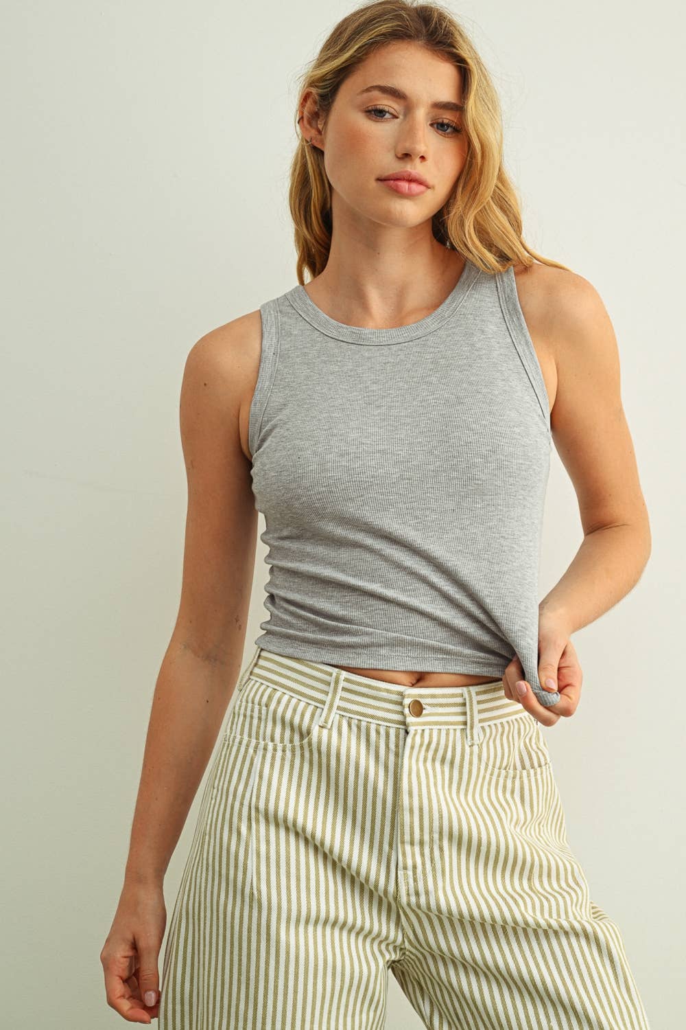 S/L RIBBED TOP W/ BRA PAD